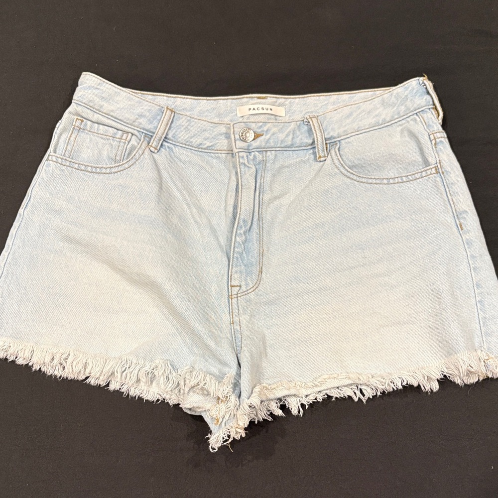 PacSun Light Wash Denim Women's Shorts